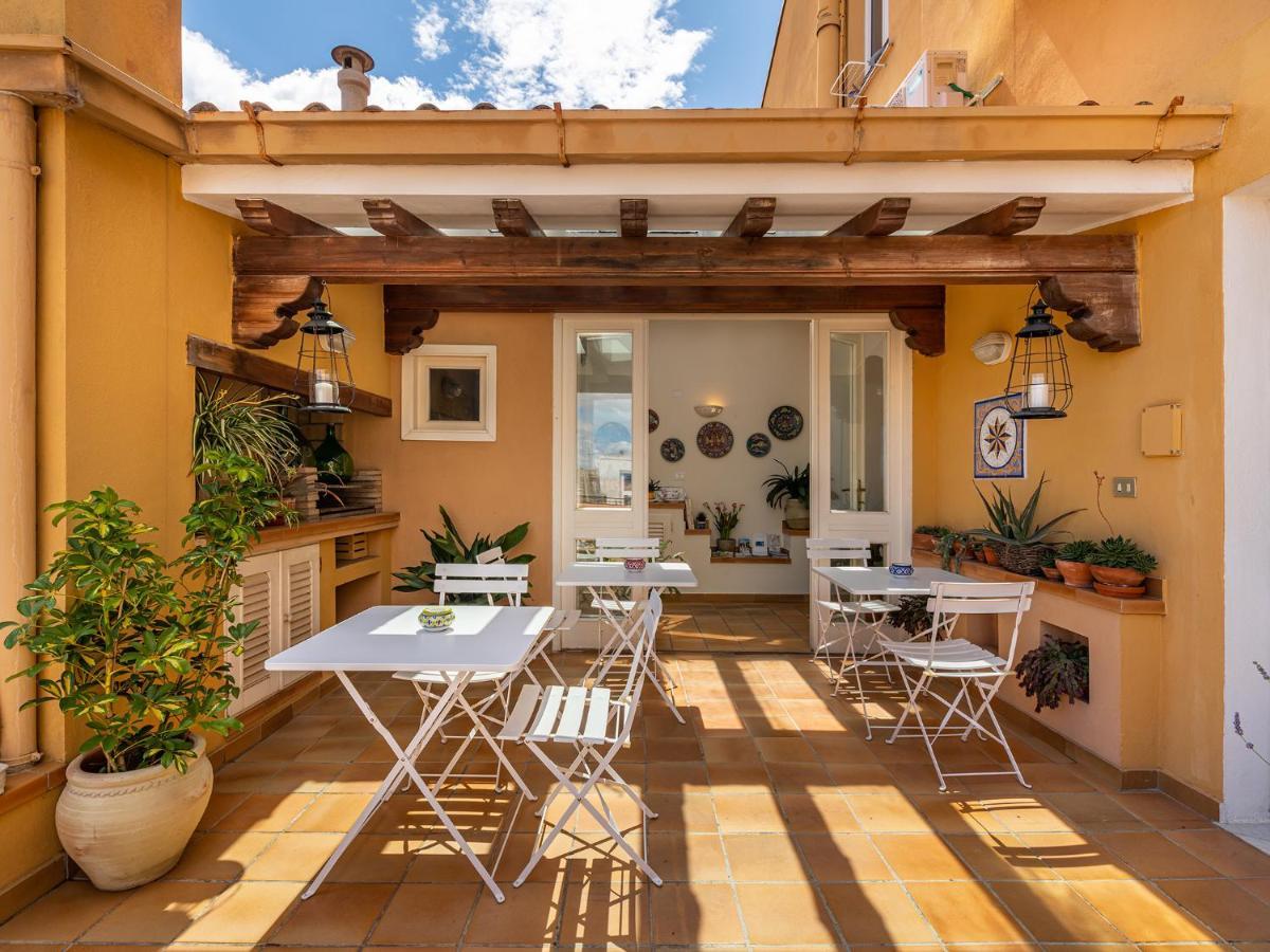Palazzo Santa Caterina Bed and Breakfast Dorgali Buitenkant foto