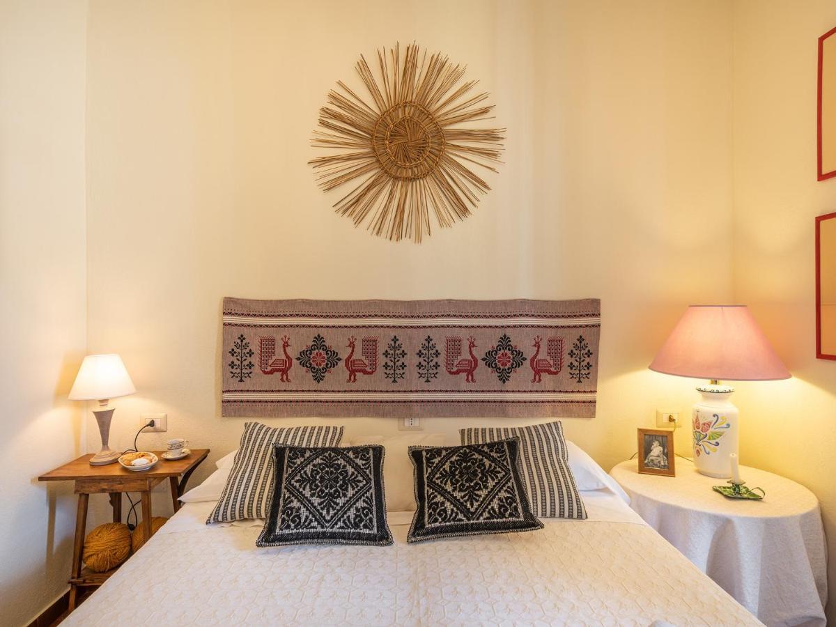 Palazzo Santa Caterina Bed and Breakfast Dorgali Buitenkant foto